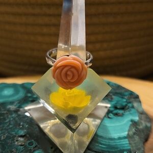 Sterling Silver Ring With Delicate Pink Conch Shell Floral